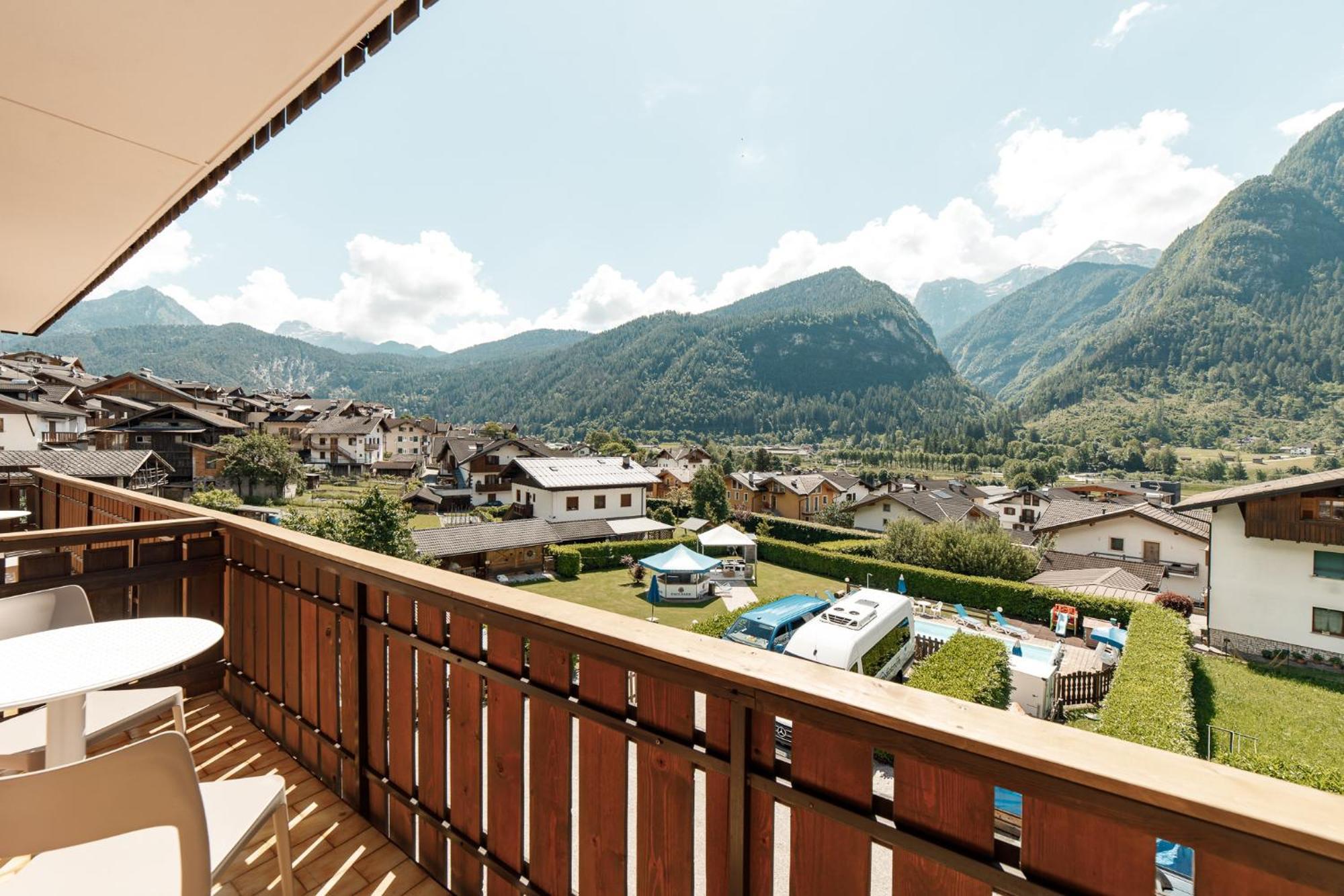 Hotel Al Bivio - Pizzeria, Pool & Sauna Imer ภายนอก รูปภาพ